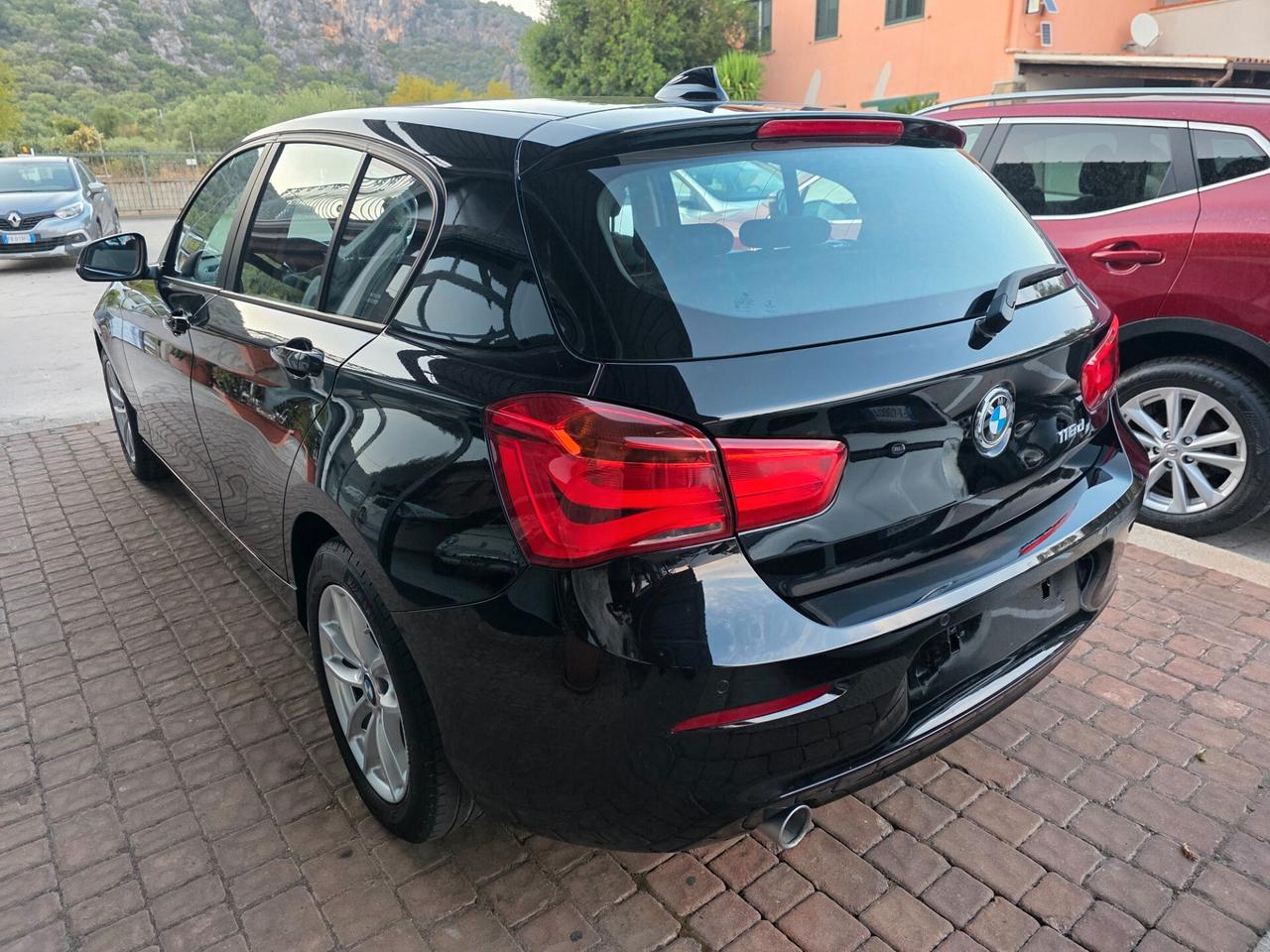 Bmw 118d 5p. Advantage