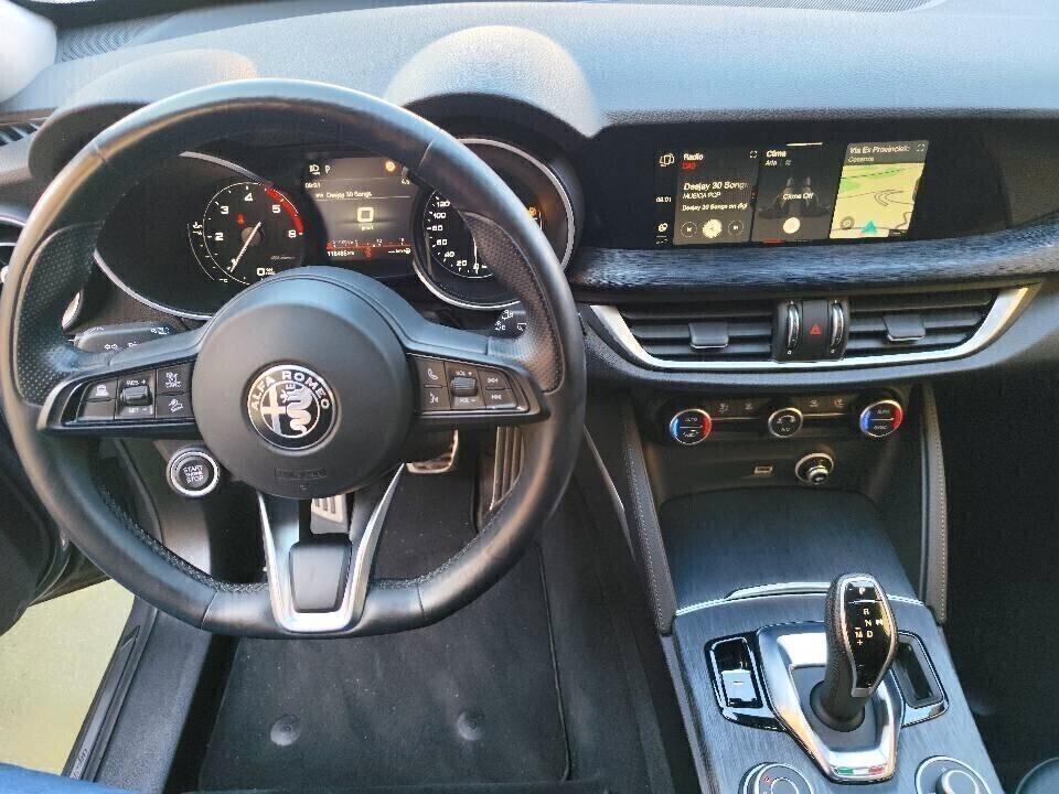 Alfa Romeo Stelvio 2.2 AT8 Executive 190cv - 2021