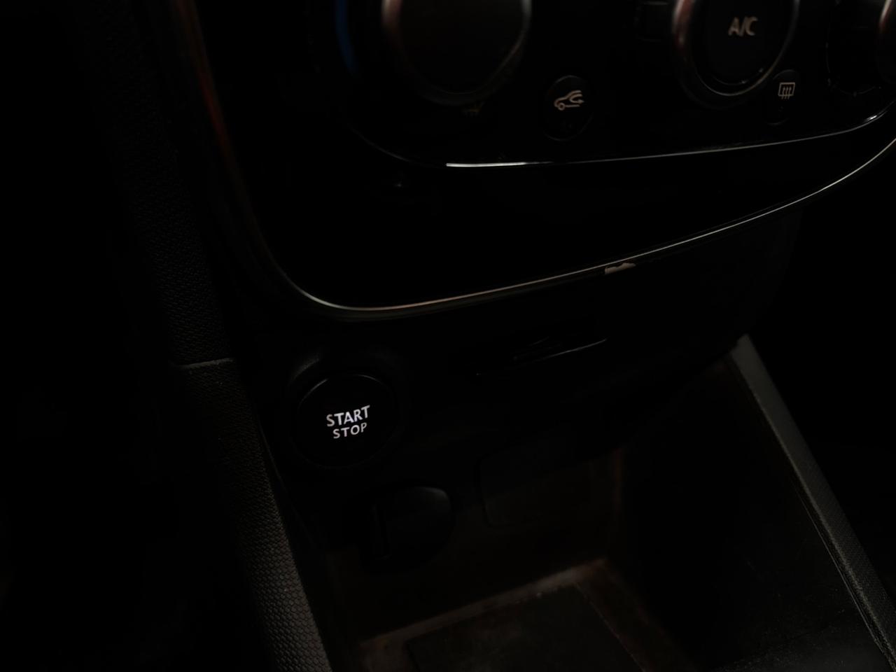 Renault Clio 1.2 75CV METANO 5 porte black look