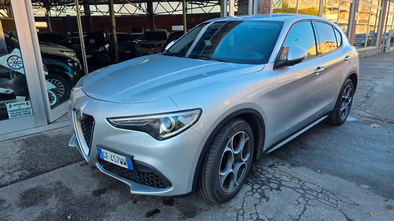 Alfa Romeo Stelvio 2.2 Turbodiesel 160 CV AT8 RWD Rosso Edizione