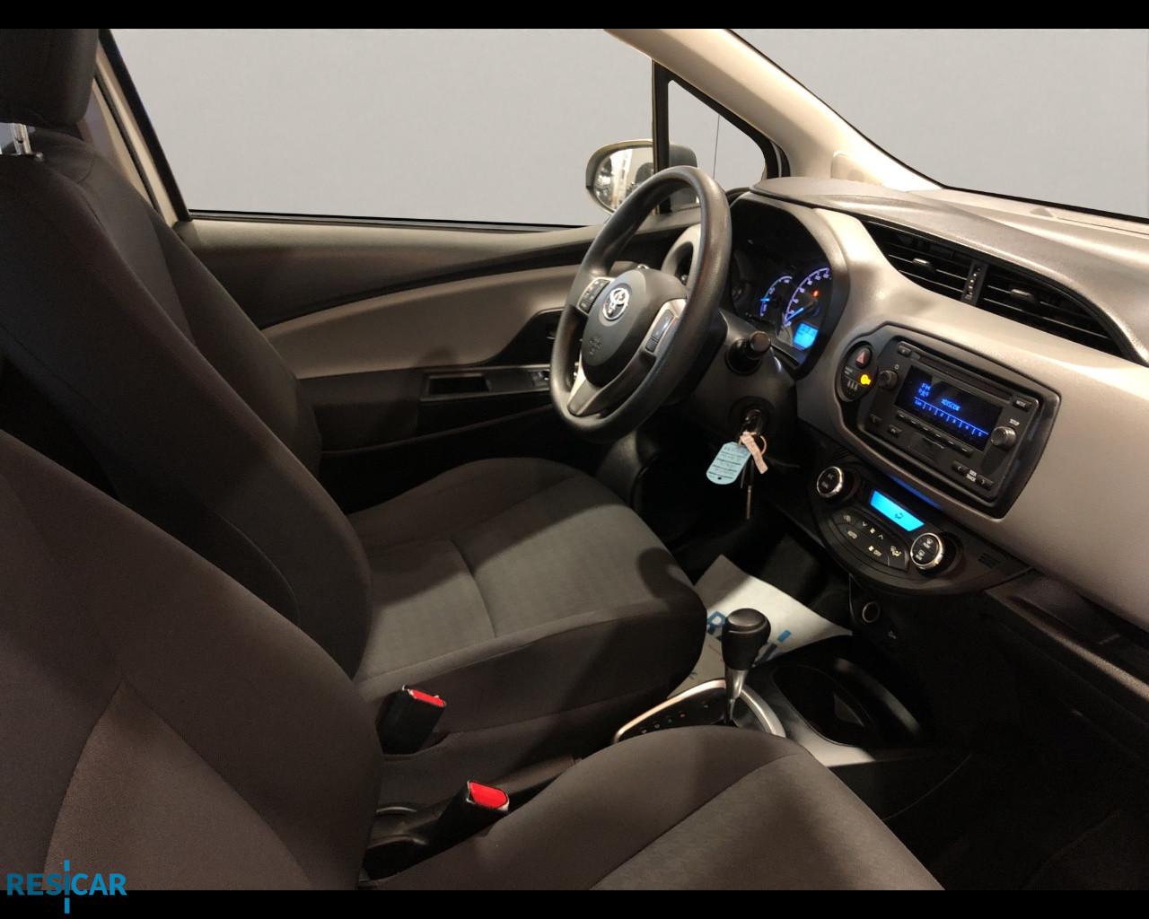 TOYOTA Yaris 5p 1.5h Active
