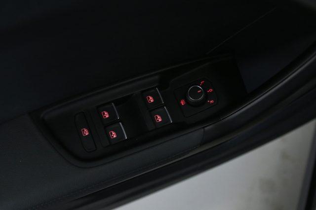 AUDI A1 SPB 25 TFSI S line NEOPATENTATI /FariLED/Cerchi 17