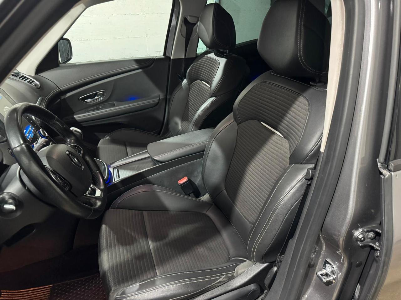 Renault Scenic Scénic dCi 8V 110 CV EDC Energy Zen