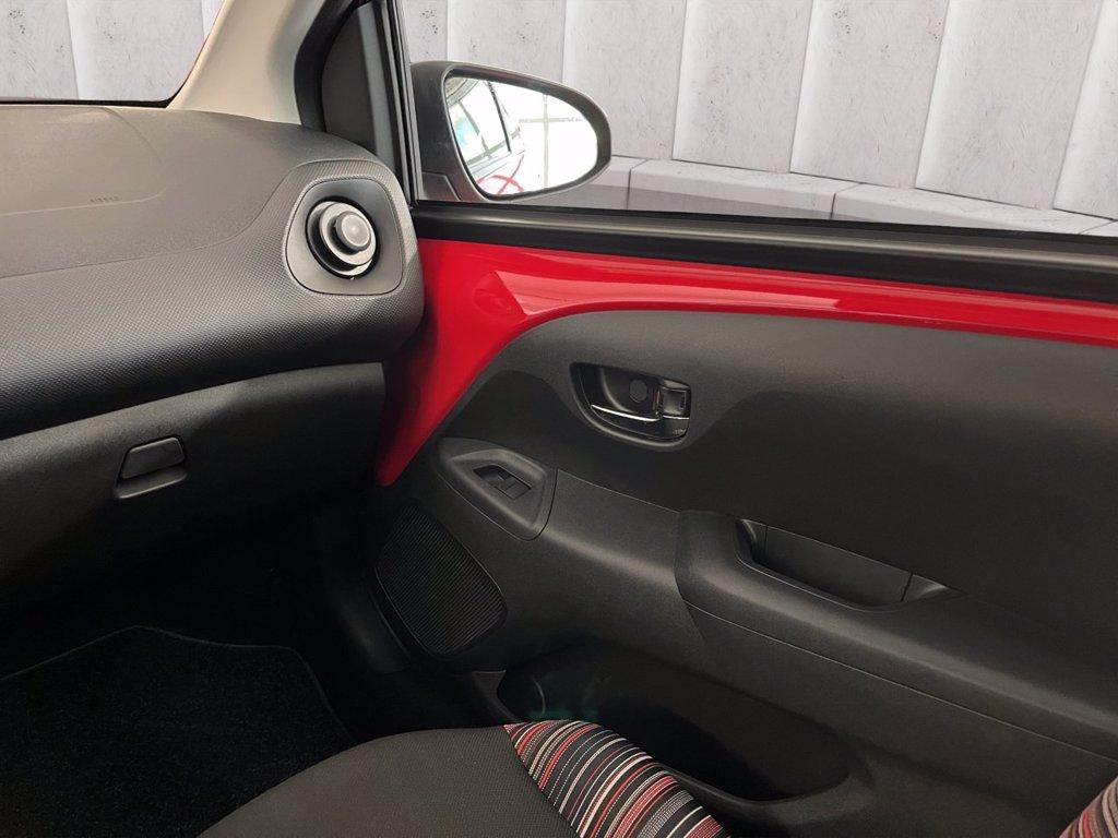 CITROEN C1 5p 1.0 vti Shine 72cv neopatentati del 2020