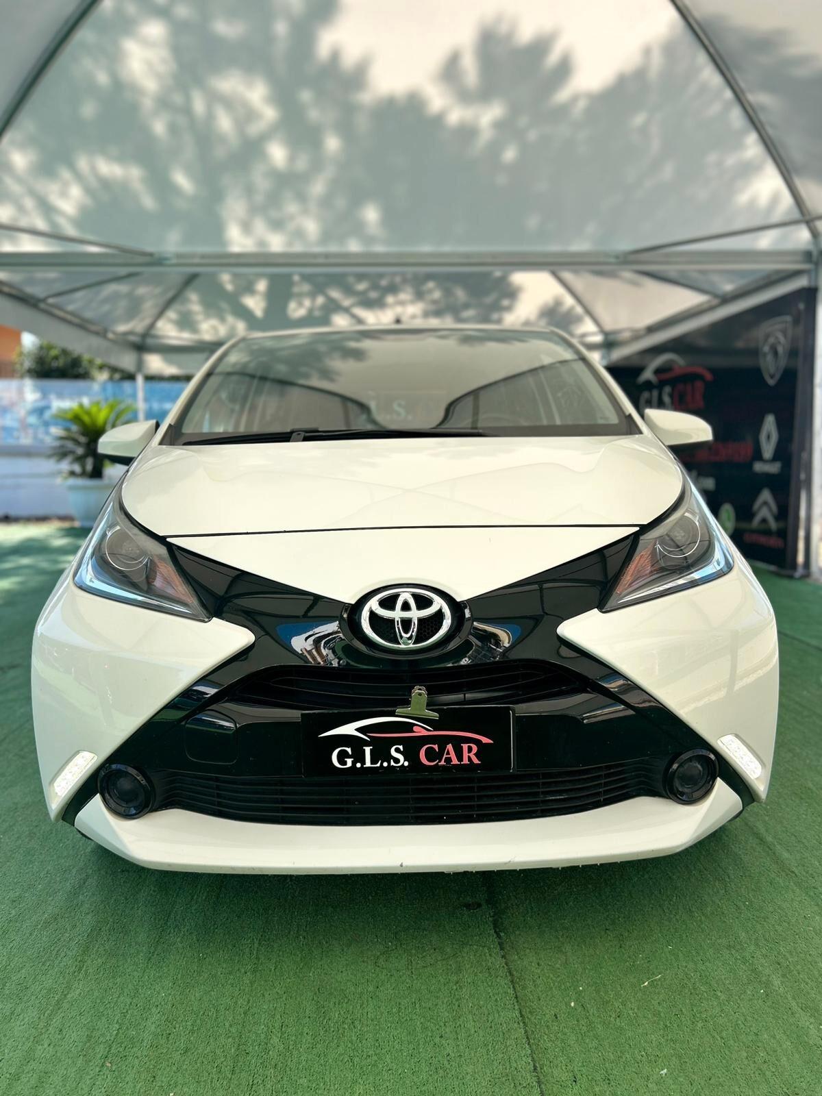 Toyota Aygo 1.0 Benzina 69 CV 5 porte