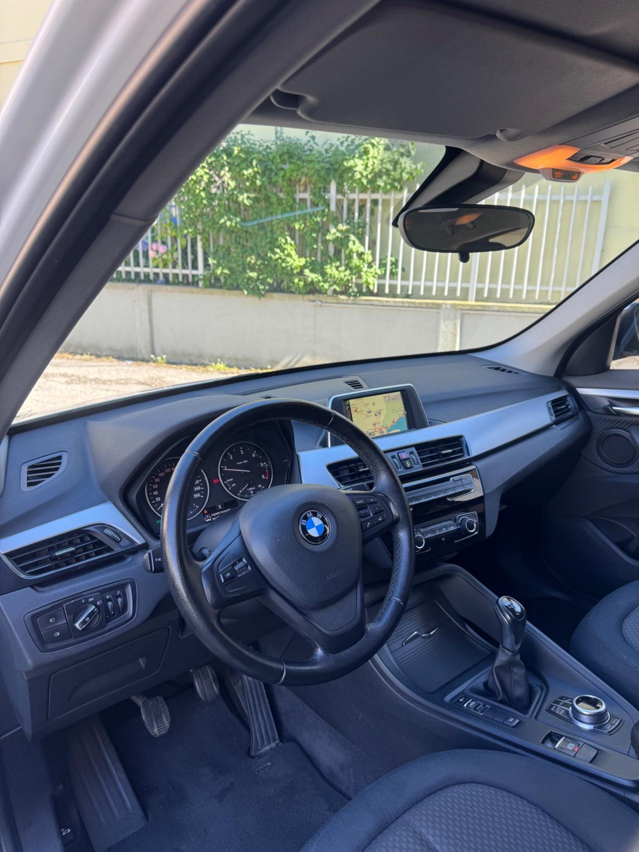 Bmw X1 xDrive18d