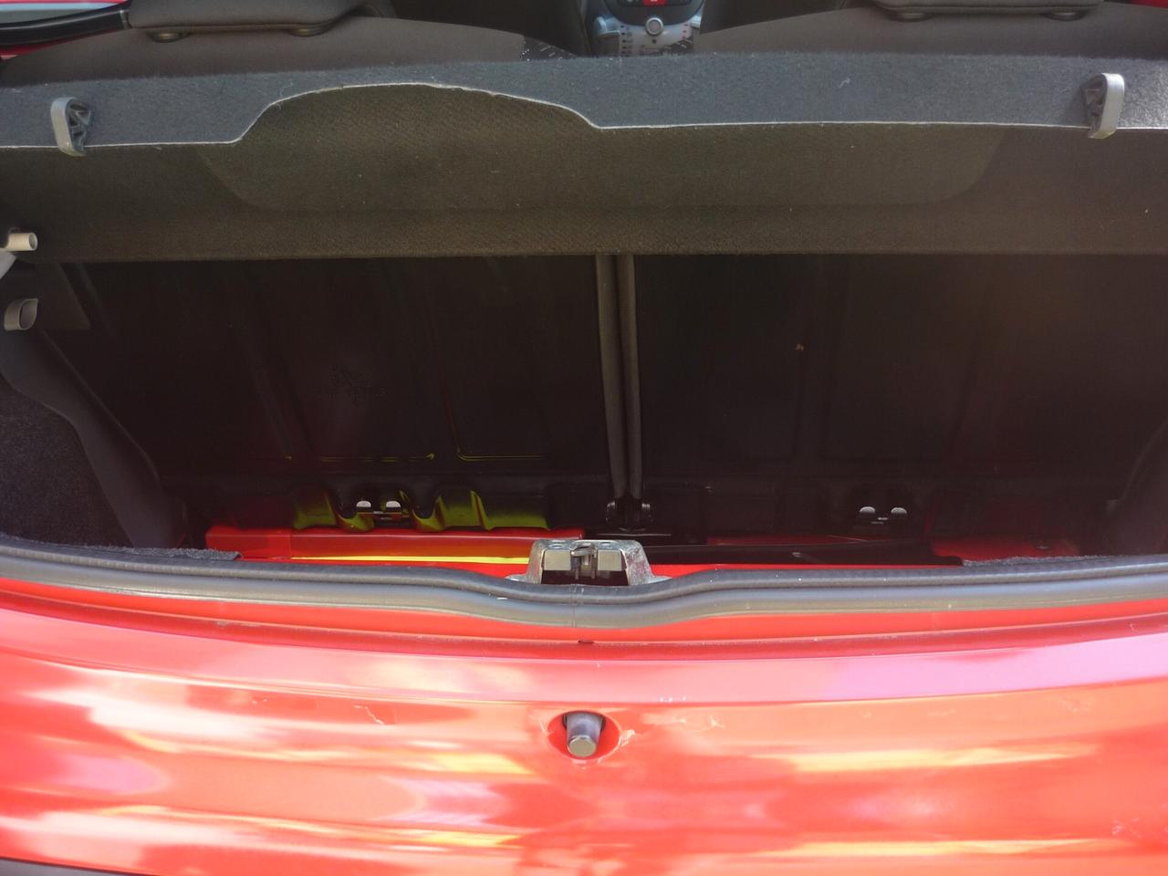 Peugeot 107 1.0 68CV 5p. Plaisir