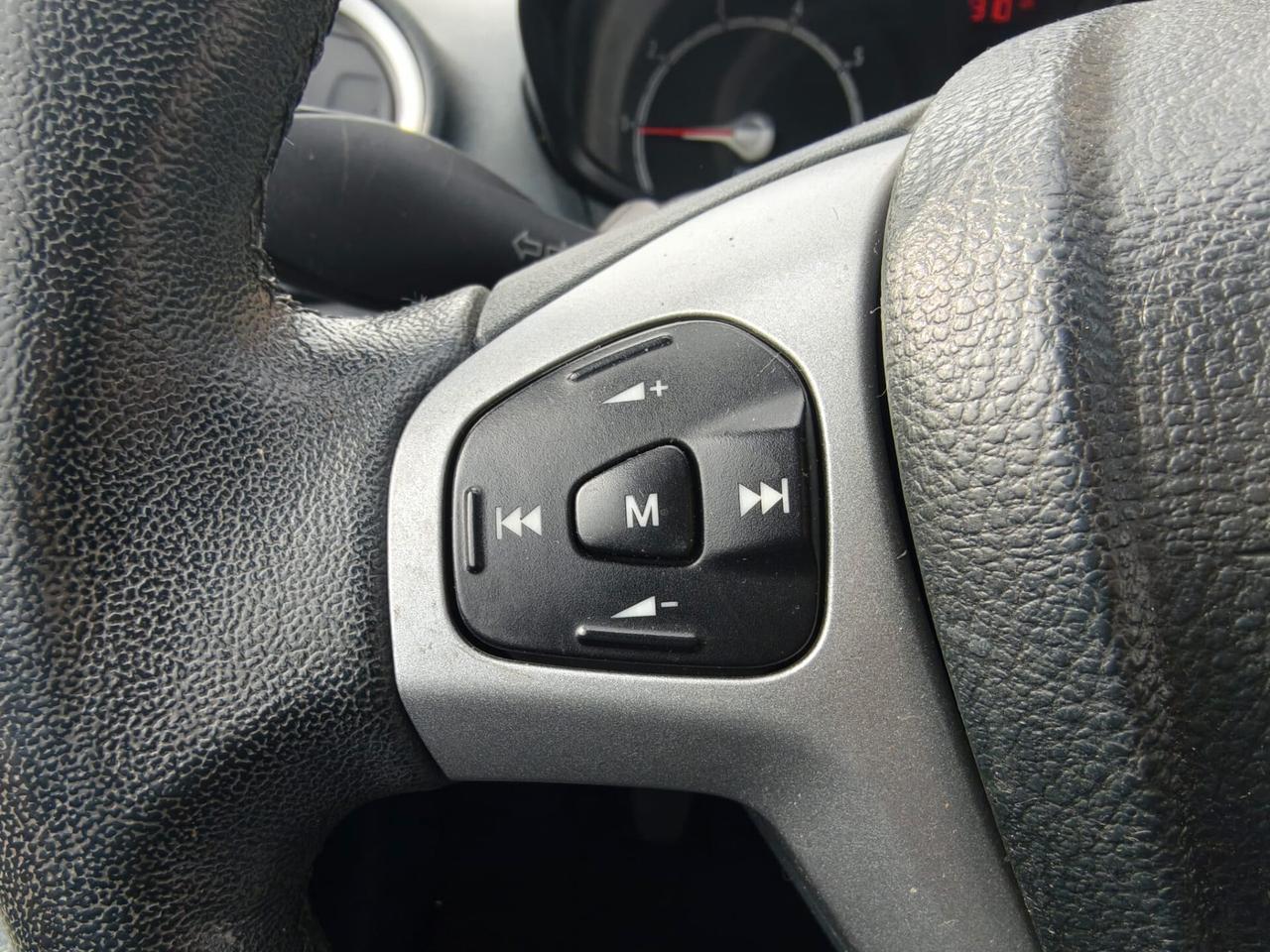 Ford Fiesta Ikon 1.2 60CV 3 porte