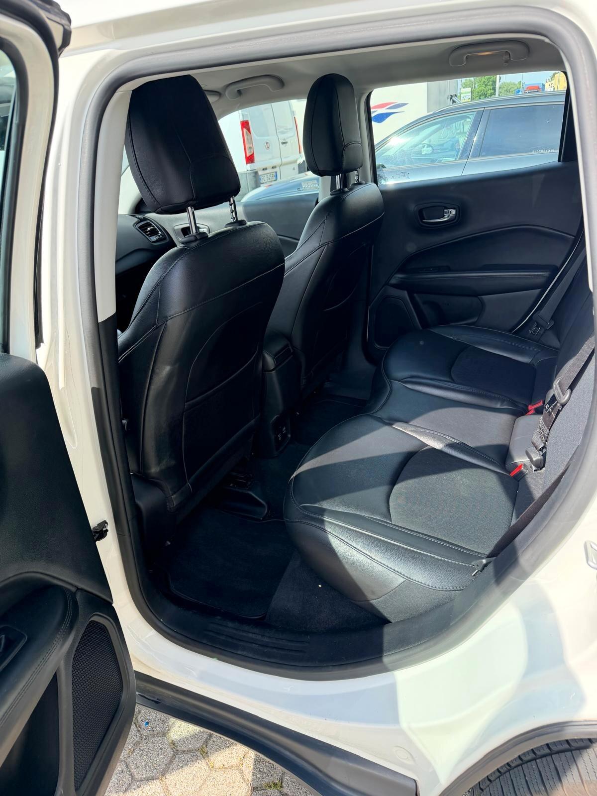 Jeep Compass 1.6 Multijet II 2WD Night Eagle