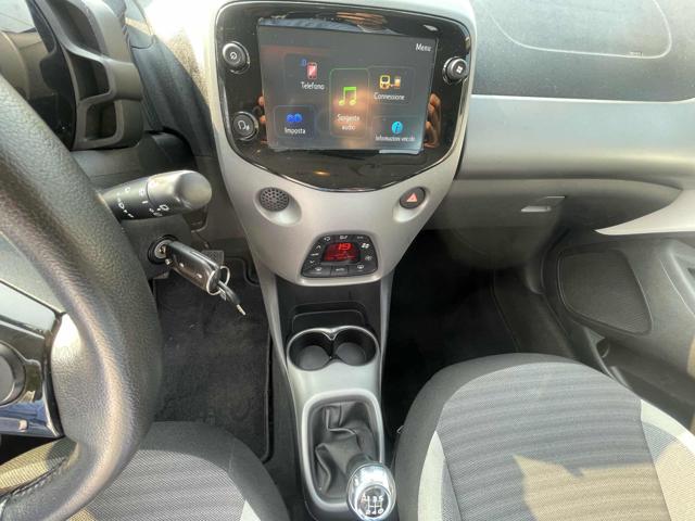 TOYOTA Aygo Connect 1.0