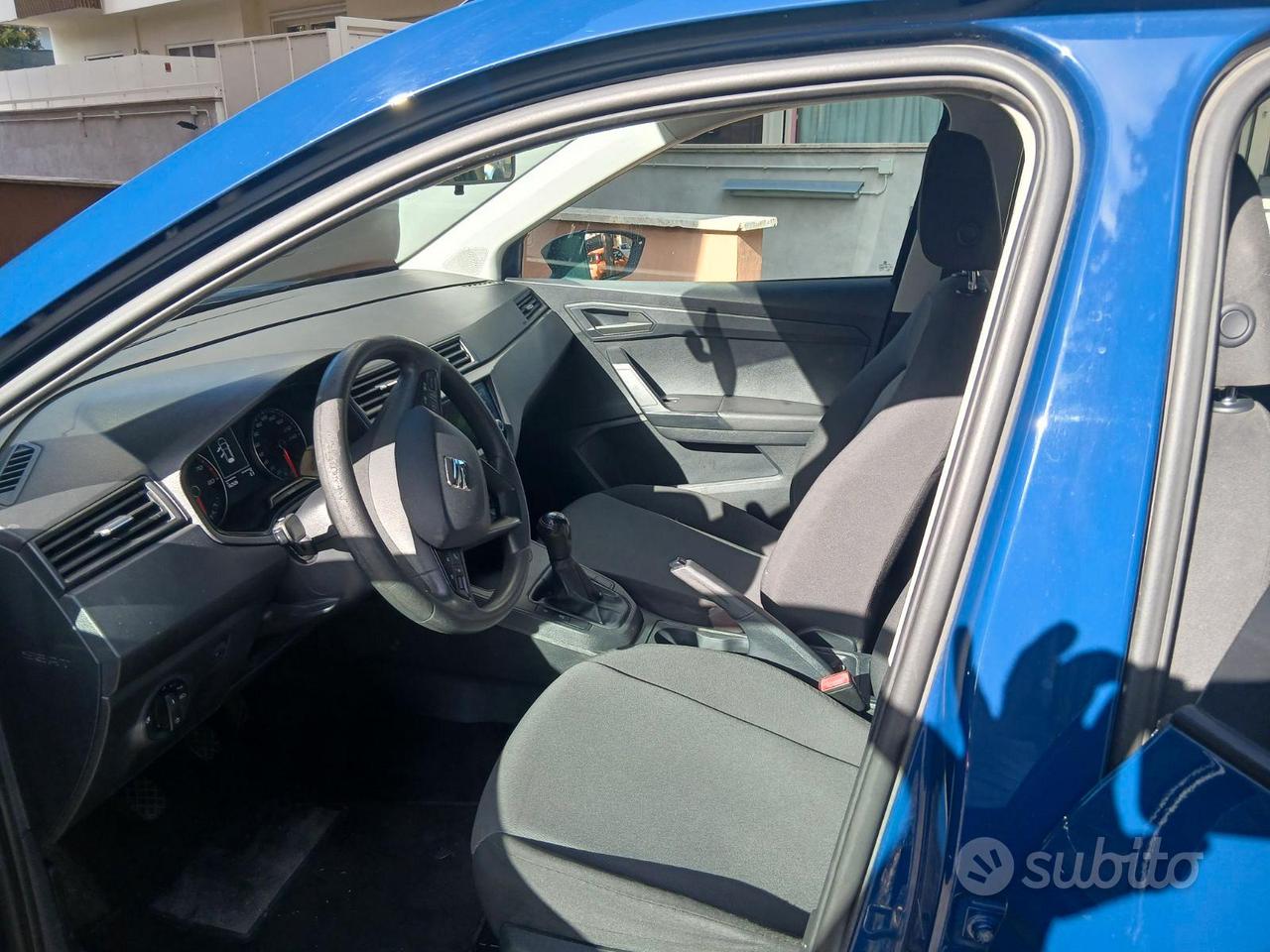 SEAT ARONA STYLE ADATTA A NEOPATENTATI