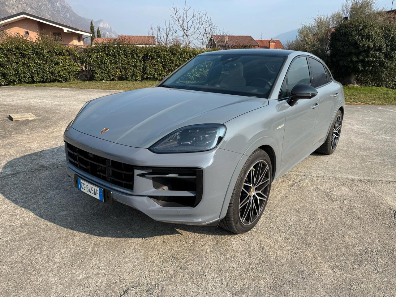 Porsche Cayenne Coupé 3.0 V6 E-Hybrid