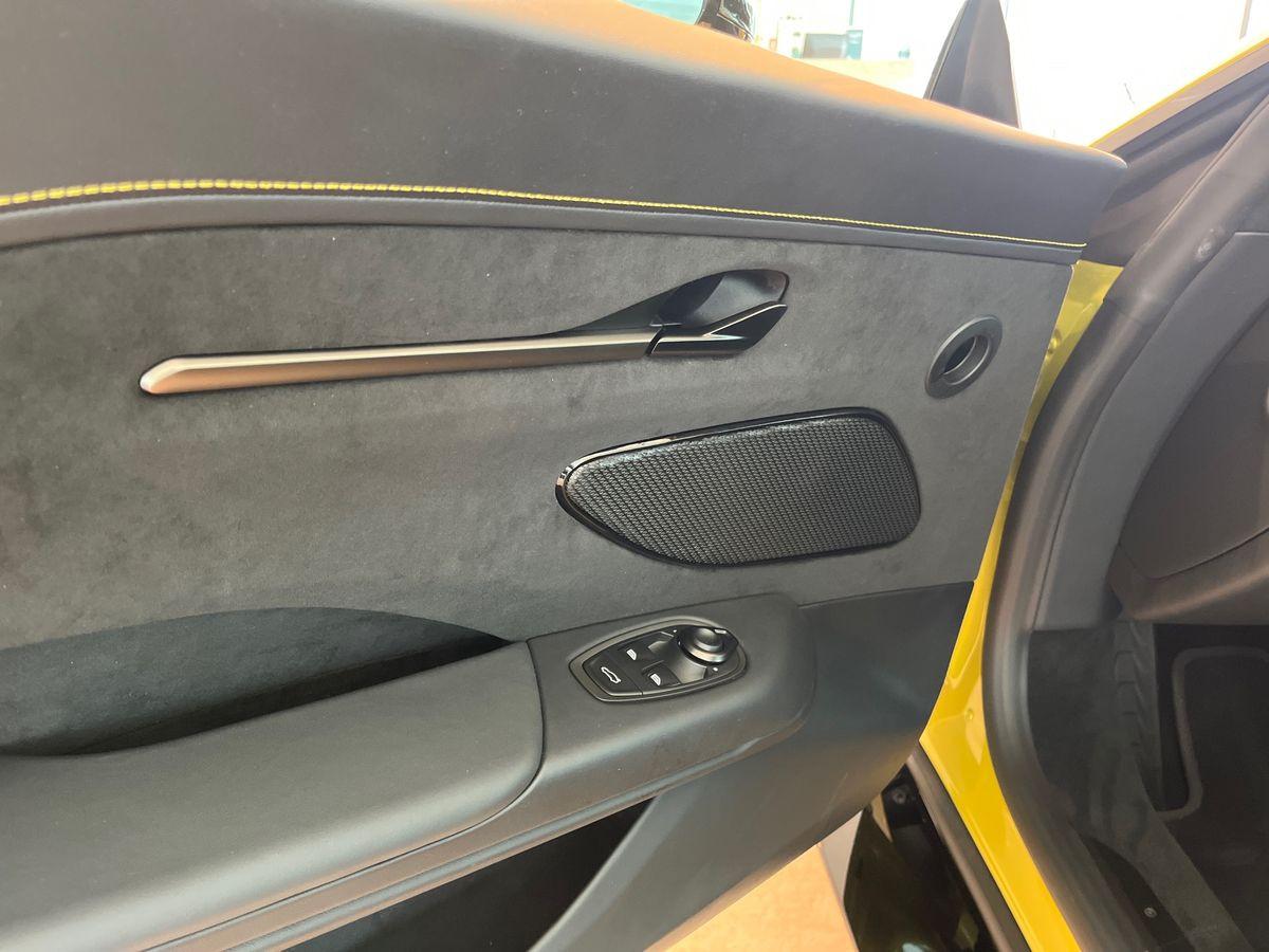 ASTON MARTIN Vantage Coupe 4.0 V8 auto