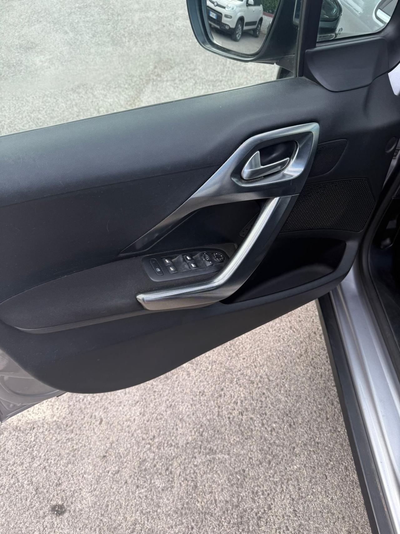 Peugeot 2008 1.6 e-HDi 92 CV Stop&Start Active