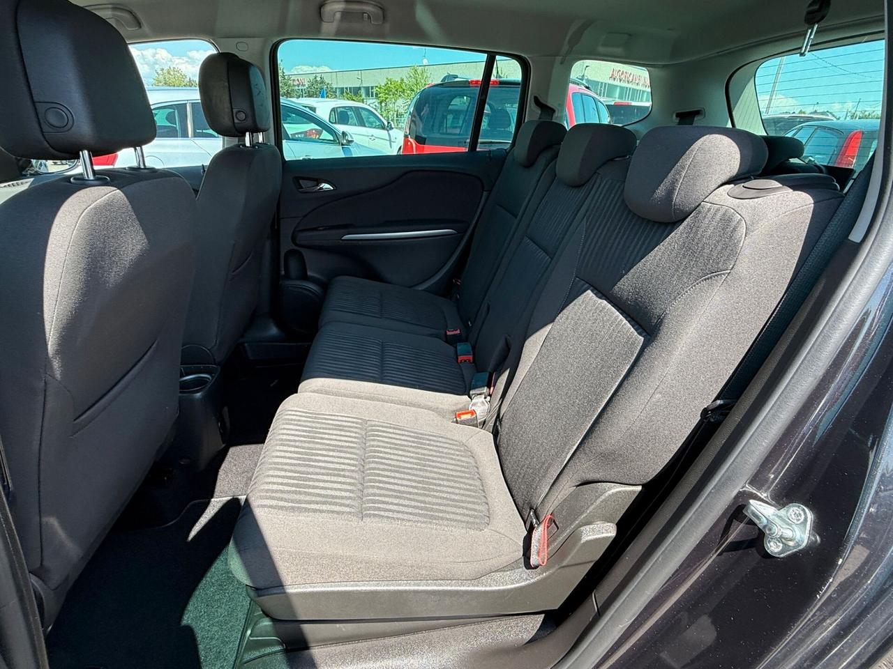 Opel Zafira Tourer 1.4 Turbo 140CV Benz/GPL 7 POSTI!!!