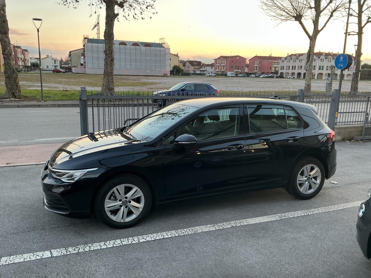 Volkswagen Golf 1.0 TSI EVO Life -KM 46.000