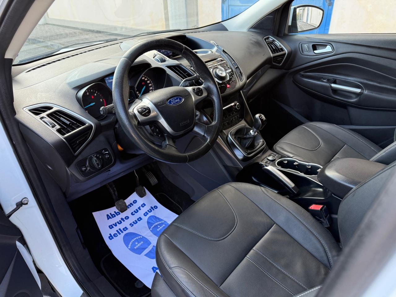 Ford Kuga 2.0 TDCI 140 CV 4WD Titanium