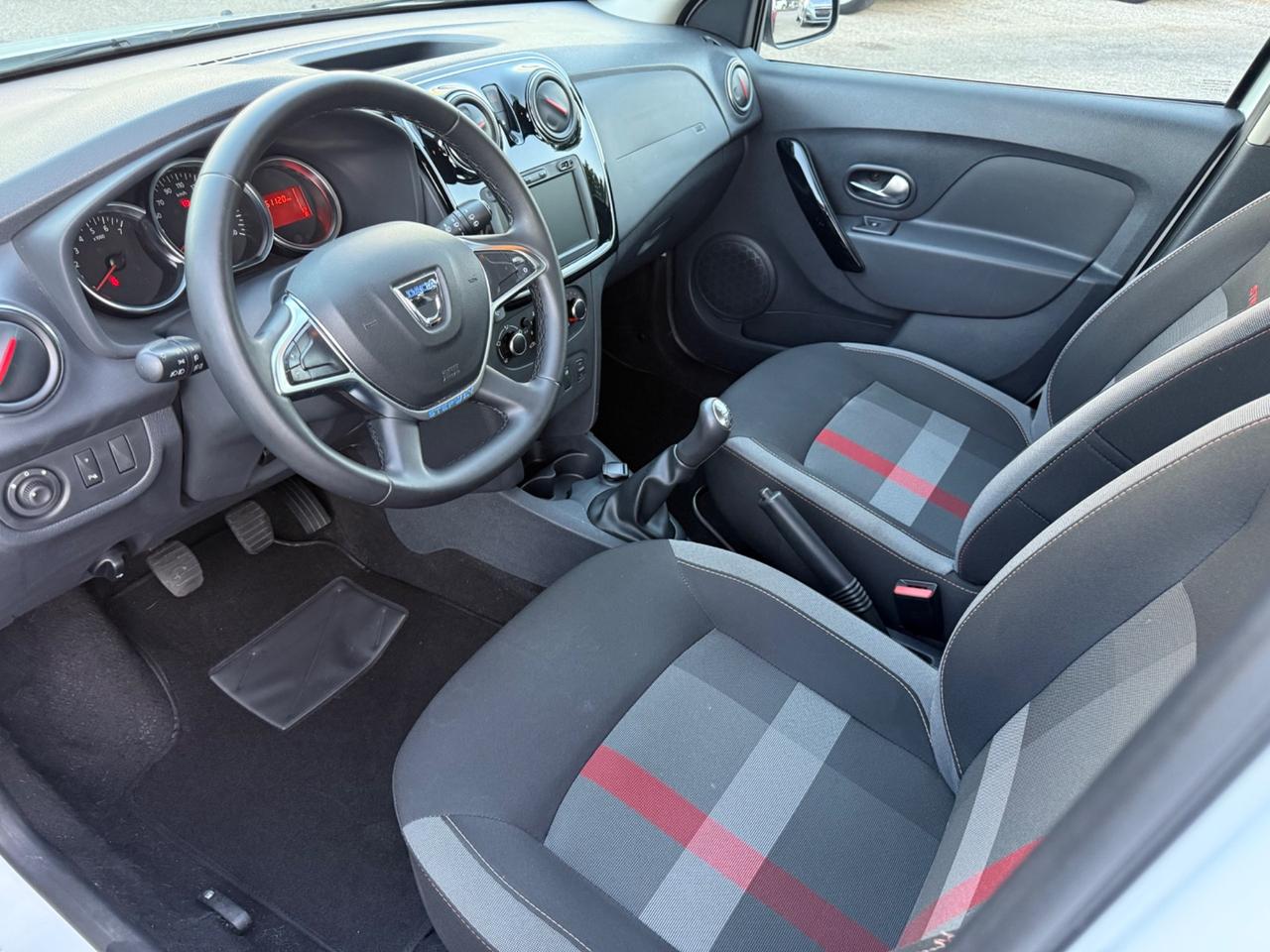 Dacia Sandero Stepway 1.5 Blue dCi 95 CV Techroad