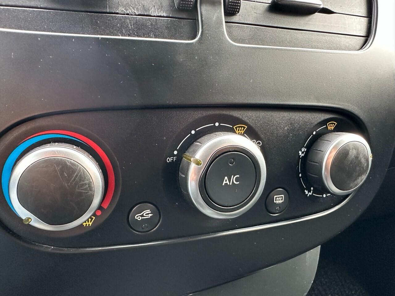 Renault Clio dCi 8V 75CV Start&Stop 5 porte Energy Life