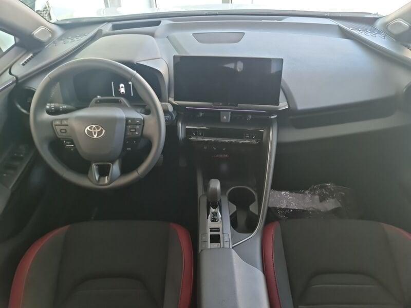 Toyota C-HR Plug-in Hybrid 220 Lounge Hero