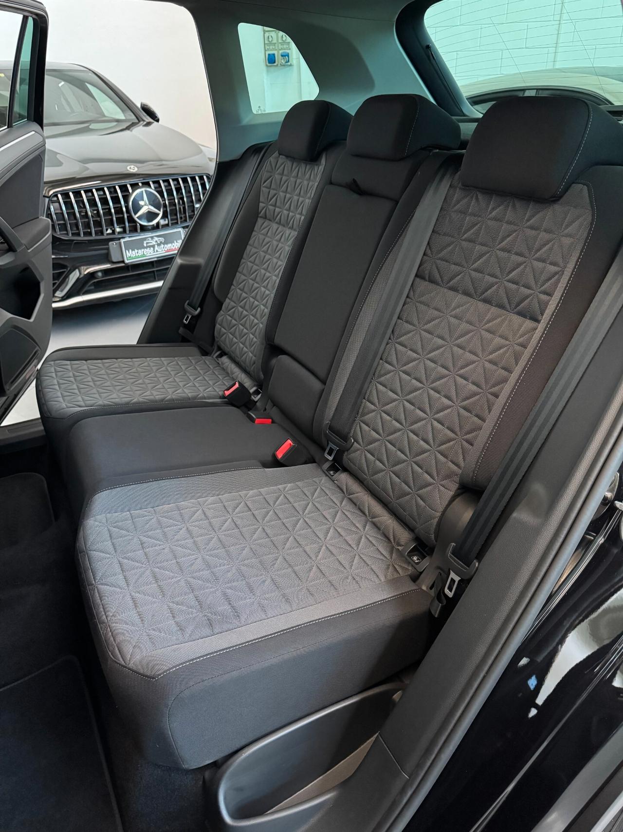 Volkswagen Tiguan TDI DSG 2.0cc 150cv Auto CarPlay Finanziabile