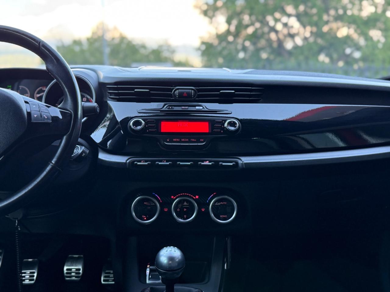 Alfa Romeo Giulietta 1750 TBi Quadrifoglio Verde 235cv UNIPRO