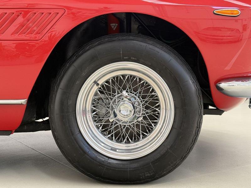 Ferrari 330 GT 2+2 restauro da concorso