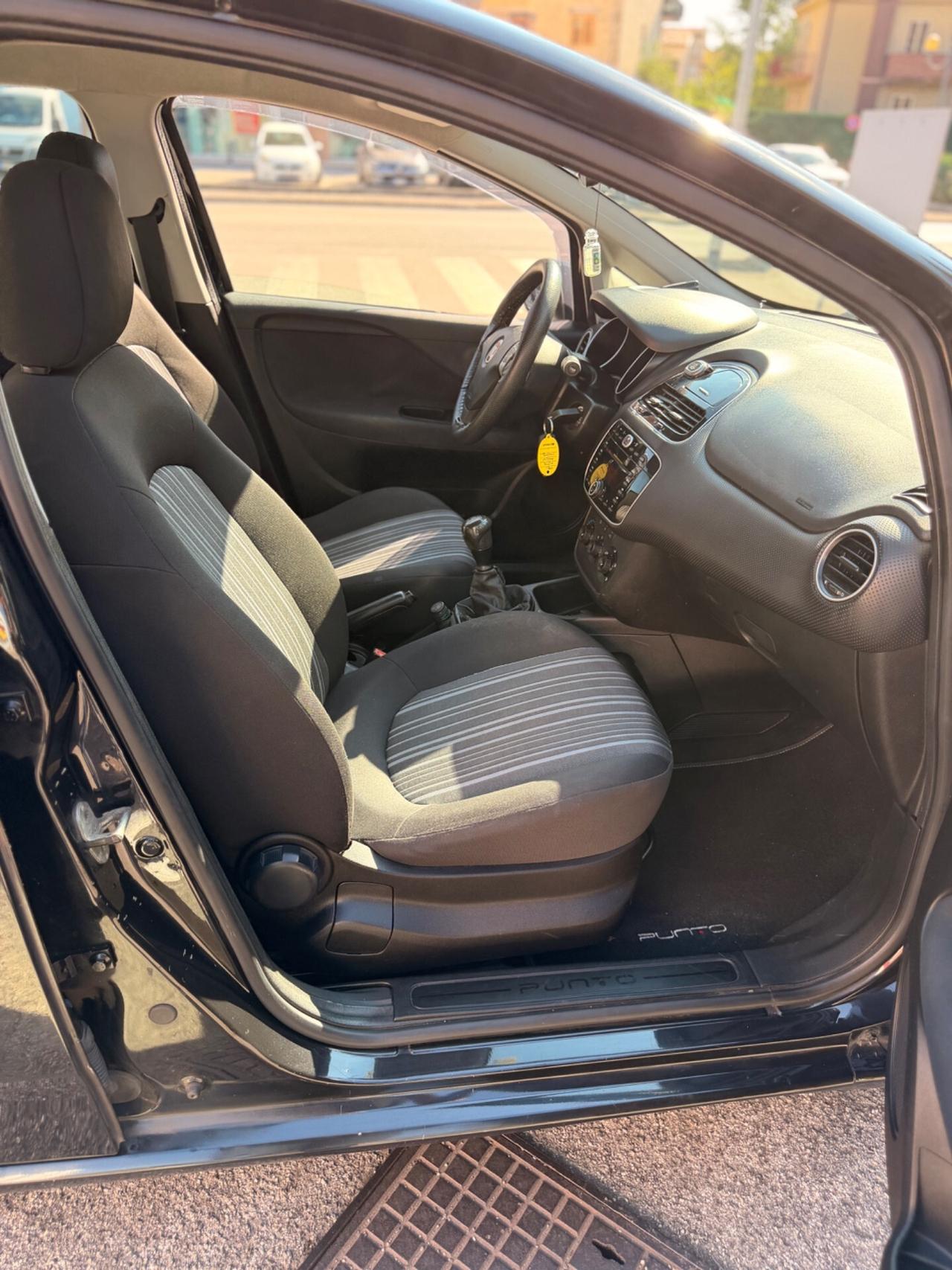 FIAT PUNTO evo 1.3MJT NEOPATENTATI GANCIO TRAINO