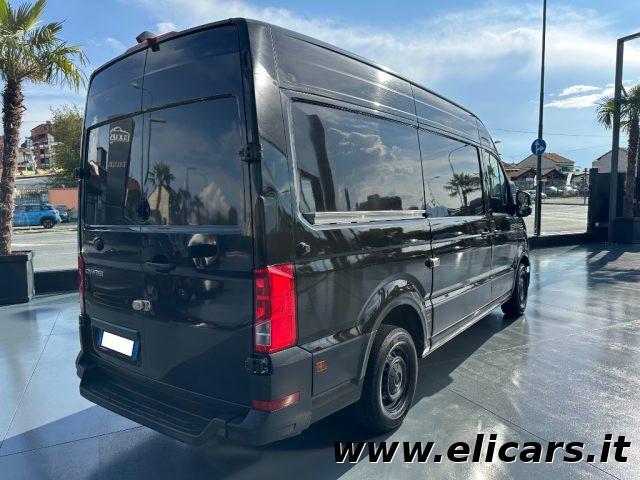 VOLKSWAGEN Crafter 30 2.0 TDI 140CV PL-TA L3H3 Furgone