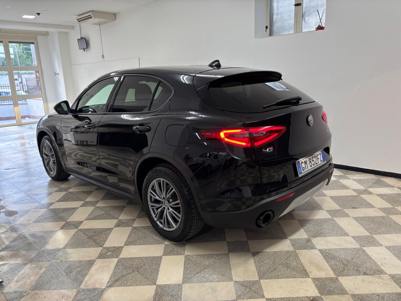 Alfa Romeo Stelvio 2023 2.2 Turbodiesel 190 CV AT8 Q4 Super Business