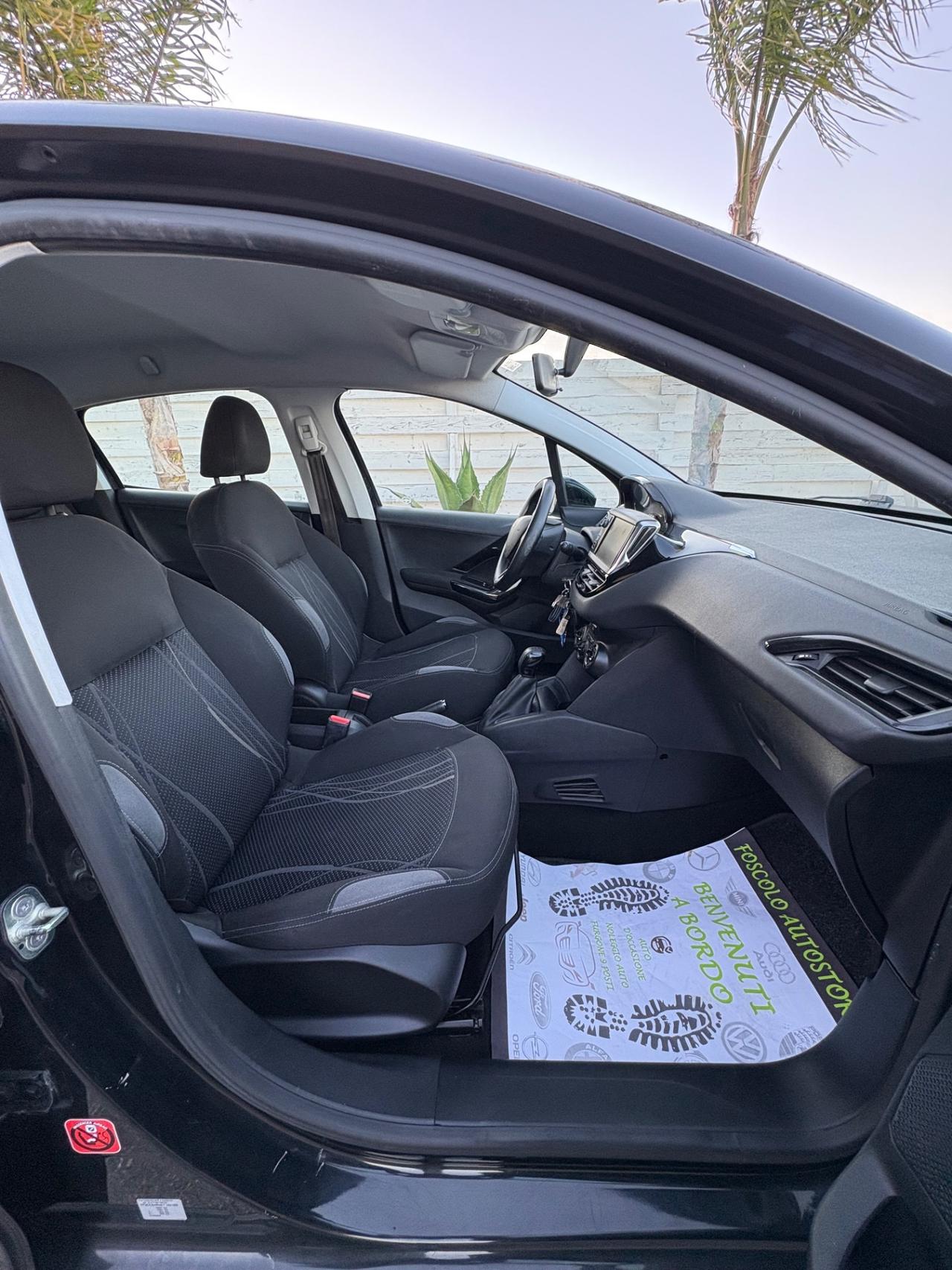 Peugeot 208 1.4 HDi 5 porte tagliando e cinghia ok