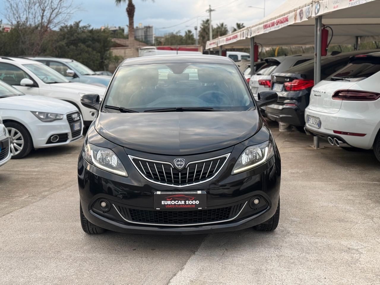 Lancia Ypsilon 1.0 FireFly 5 porte S&S Hybrid Ecochic
