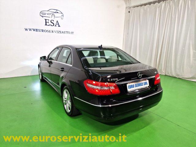 MERCEDES-BENZ E 200 CDI BlueEFFICIENCY Avantgarde