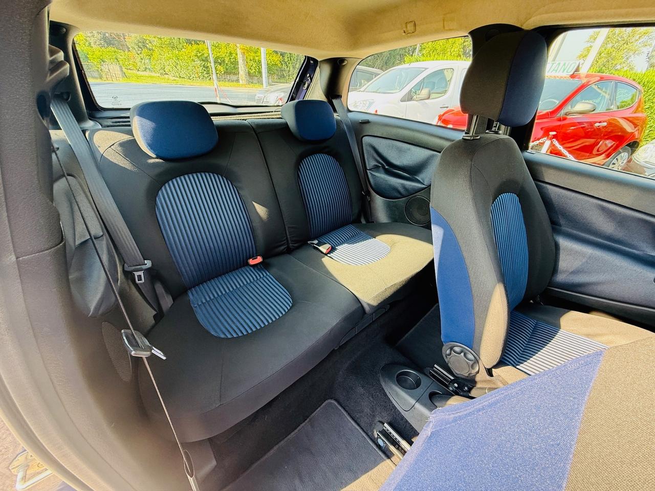Lancia Ypsilon 1.3 MJT 90 CV Oro Giallo