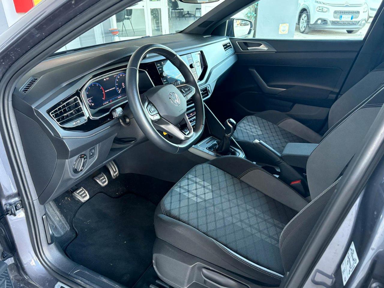 Volkswagen Polo 1.0 tsi R-Line 95cv