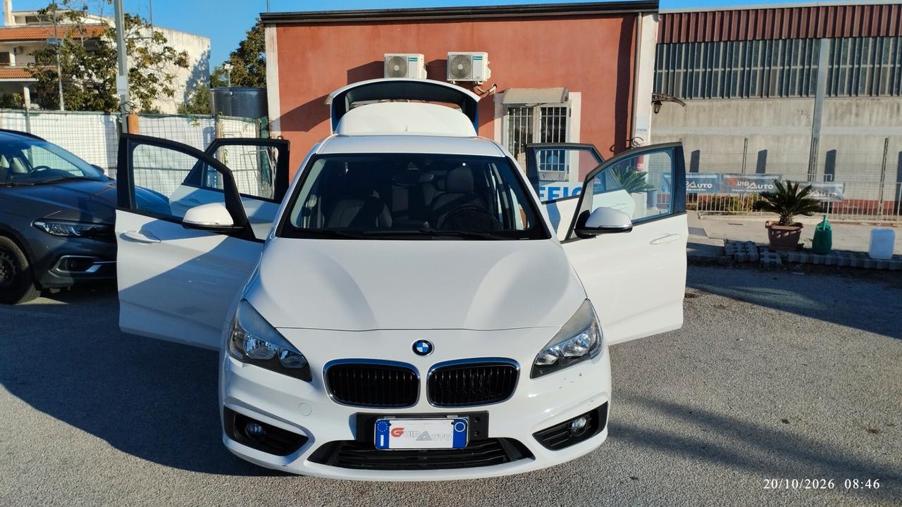 Bmw 2er Active Tourer 214d Luxury