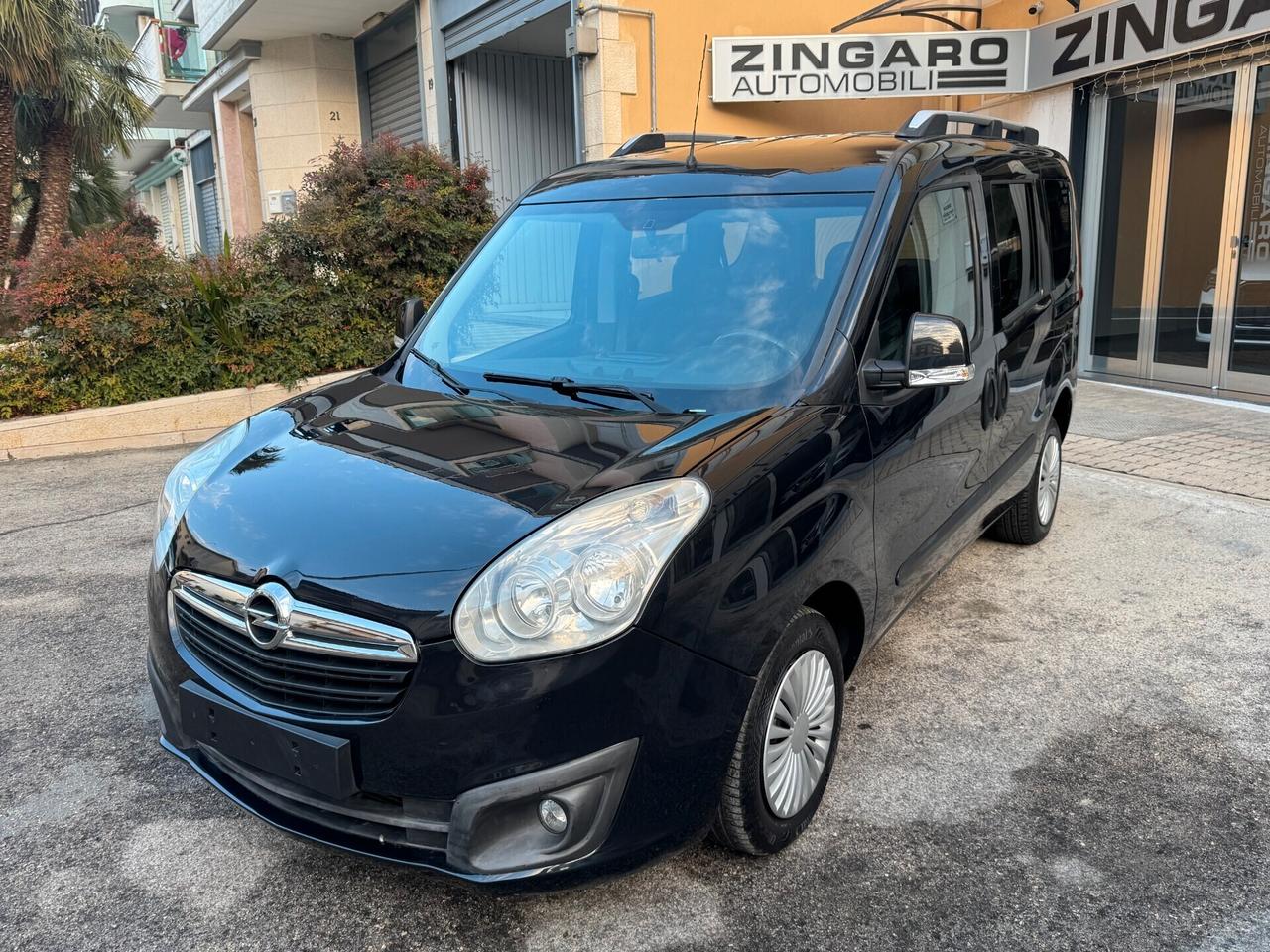 OPEL COMBO 1.6 CDTI 105 CV. 5 POSTI GANCIO TRAINO