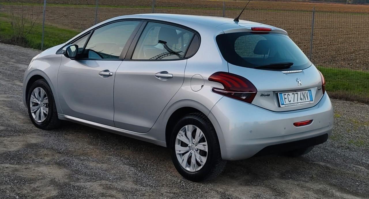 Peugeot 208 BlueHDi 75 5 porte Active