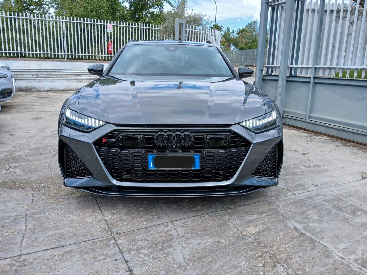 Audi A6 RS 6 Avant 4.0 TFSI V8 quattro tiptronic Performance