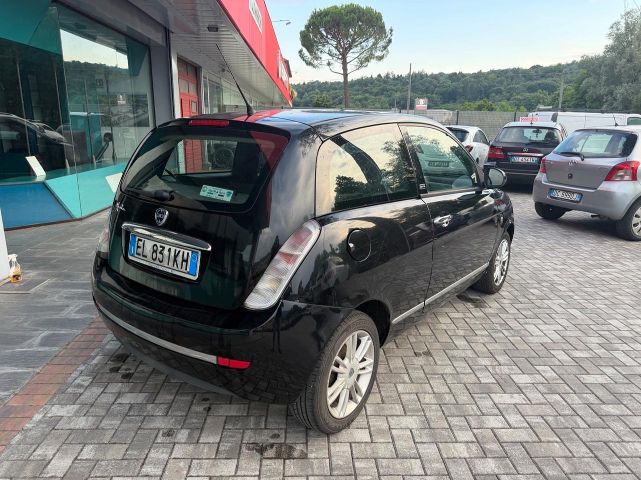 Lancia Ypsilon 1.2 69 CV 2012 NEOPATENTATI - PERFETTA