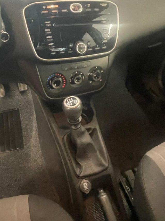 FIAT Punto 1.2 8V 5 porte Street
