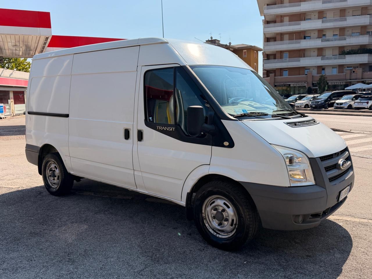 FORD TRANSIT 2.2TDCI 2010 buone condizioni pronto uso