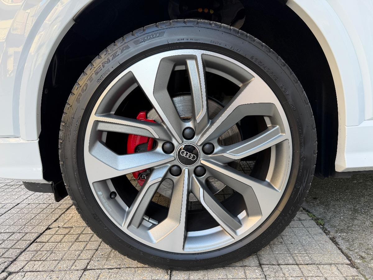 Audi Q2 35TDI S-line Edition Identity Black 150CV