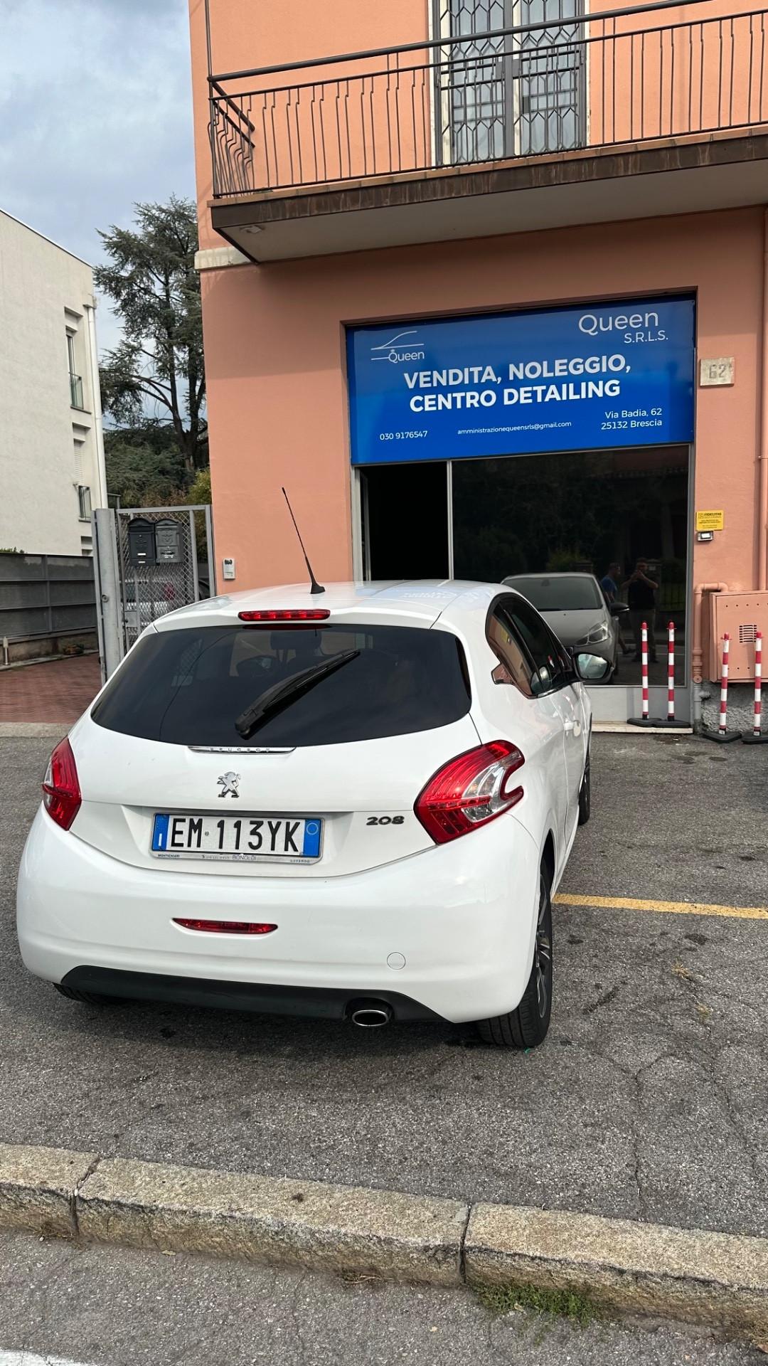 Peugeot 208 1.4 HDi 68 CV 3 porte Allure