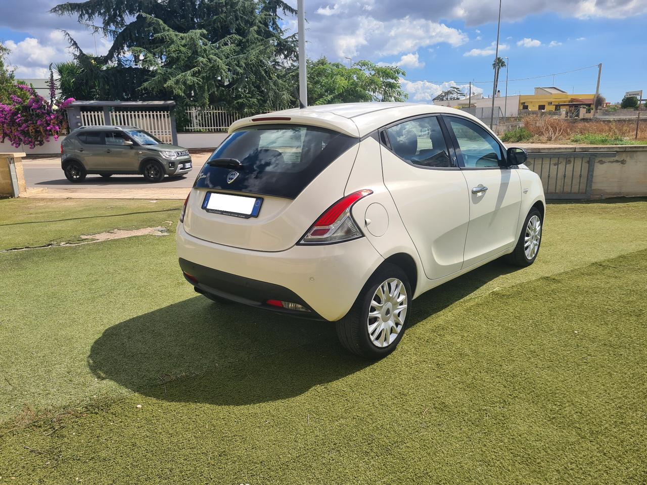 Lancia Ypsilon 1.3 MJT 16V 95 CV Gold 2012 NEOPATENTATI