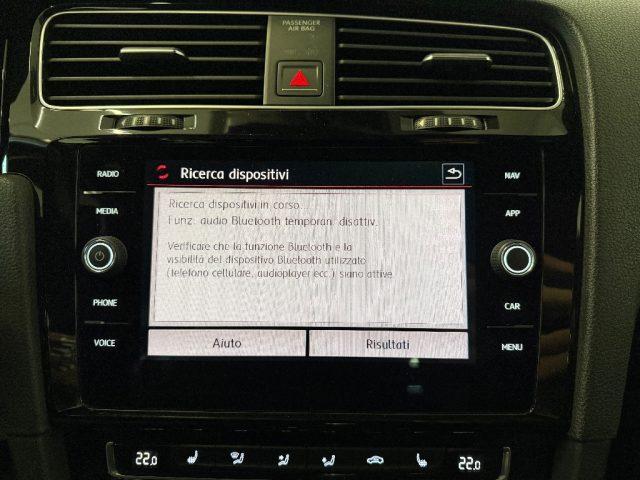 VOLKSWAGEN Golf GTI Performance DSG