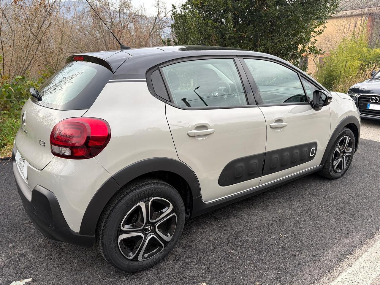 Citroen C3 1.2 T BENZINA 110CV EAT6 Shine