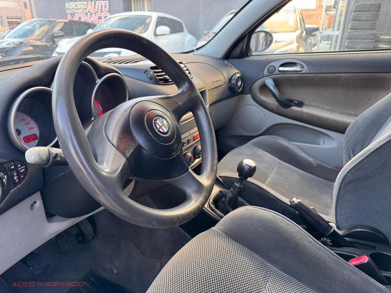 Alfa Romeo 147 1.9 JTD 115cv