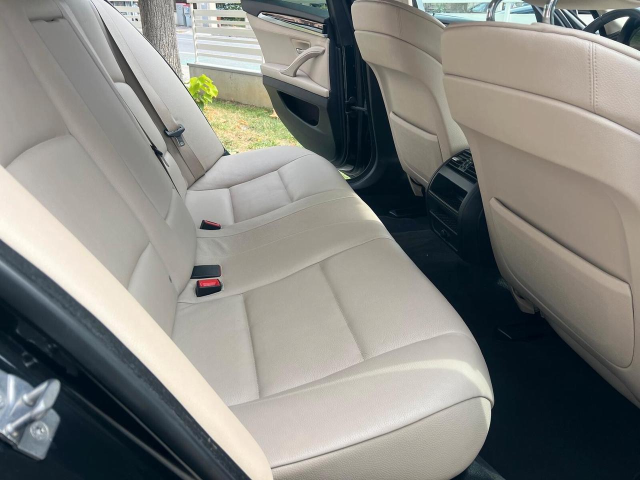 BMW 530 530d XDRIVE 258CV