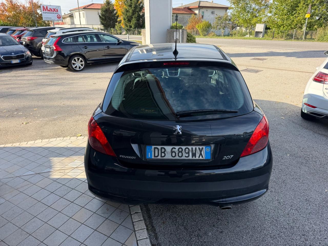 Peugeot 207 1.6 Benzina Neopatentati